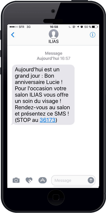 Envoyer un sms d'anniversaire au client renforcera la fidélisation client